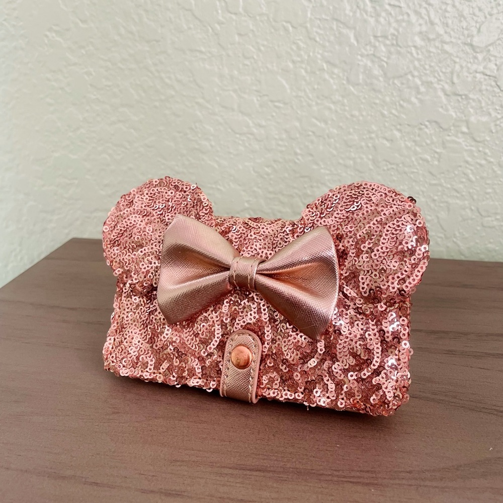SOLD Disney IPhone 8/7/6s Case - Sequined Minnie Mouse - Rose Gold